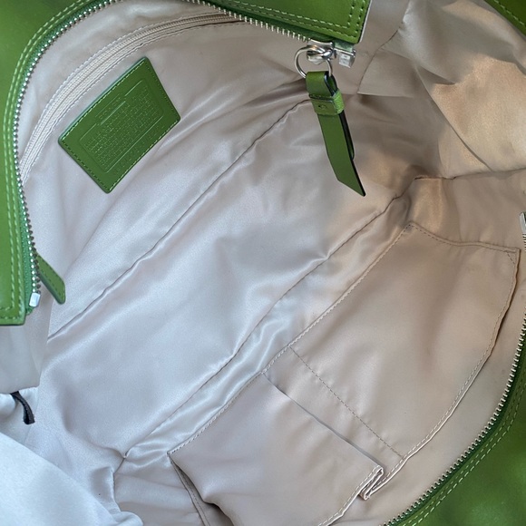 Coach Gallery Green Zip Top Tote Bundle - Picture 16 of 17